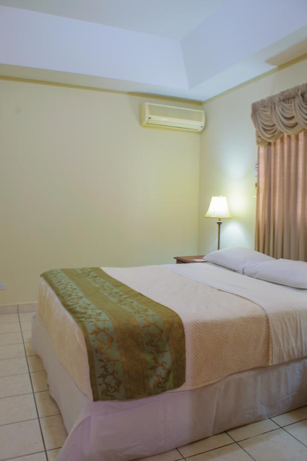 Hotel Fontana ماناجوا المظهر الخارجي الصورة