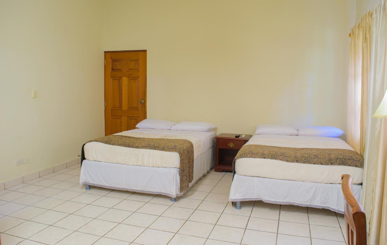 Hotel Fontana ماناجوا المظهر الخارجي الصورة